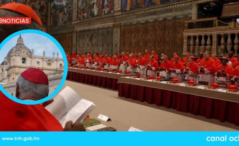 Todo preparado en la Capilla Sixtina, donde los cardenales votarán ante el Juicio Final