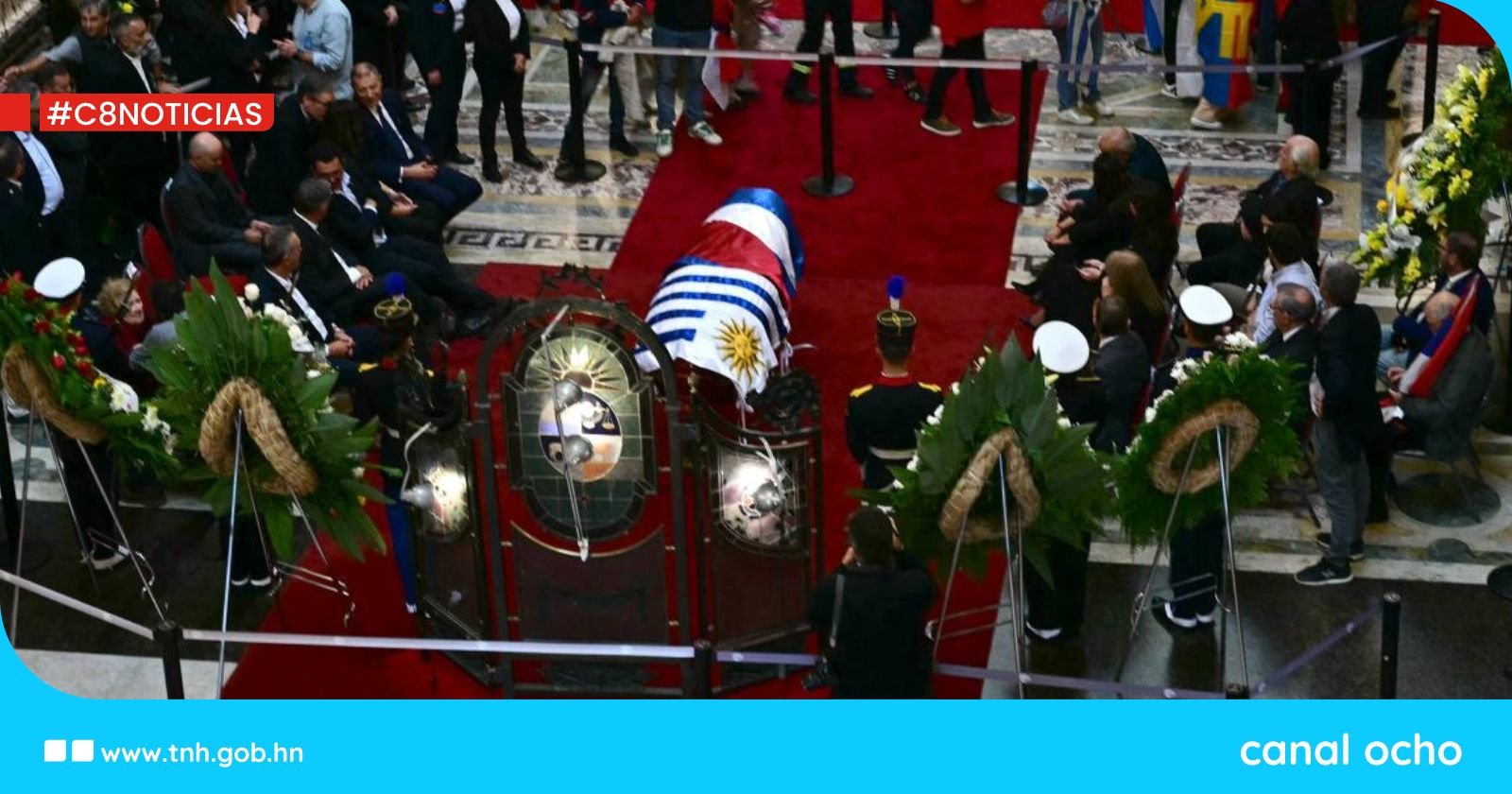 Uruguay despide a José Mujica en un emotivo segundo día de velatorio en el Palacio Legislativo