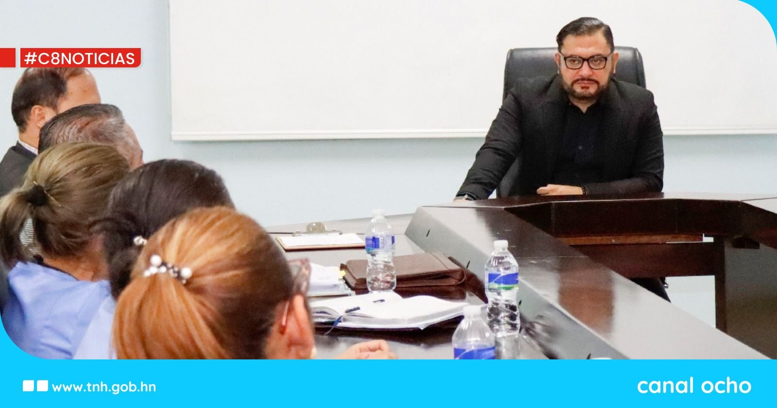 Gobierno avanza en diálogo con personal de enfermería del Hospital Escuela